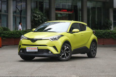 2021款 2.0L 丰田C-HR 自动版内饰怎么样 丰田C-HR购车手册