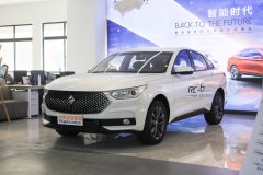 贵州正宇新宝骏 宝骏RC-6最多降8000元 最新报价