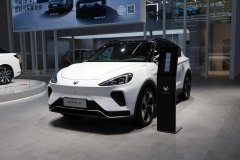 純電動哪款車更好 極狐 阿爾法T(ARCFOX αT) 自動版同AION LX 2022款對比怎么選