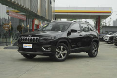 上海信佳Jeep 自由光最多让3万元 最新报价