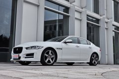 2018款 2.0T 250PS 四驅(qū)R-SPORT?捷豹XE車身漂亮不?捷豹XE購車手冊