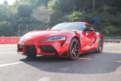 丰田SUPRA 2021款 GR SUPRA 3.0T 标准型空间怎么样 丰田SUPRA购车手册