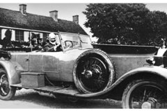劳斯莱斯汽车创始人亨利·莱斯爵士纪念日 于埃尔姆斯特德隆重举办