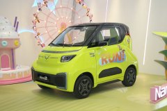 五菱NanoEV哪款車更好 雙座 五菱NanoEV跟2021款 五菱NanoEV 哪個價(jià)格高