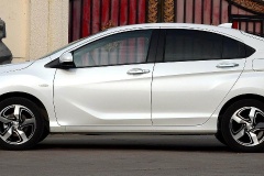 reina是現(xiàn)代什么車