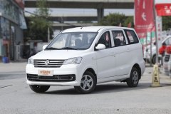 2019款 1.5L 330S精典型廂式車 國VI DK15?風光330外部配置怎么樣?風光330購車手冊