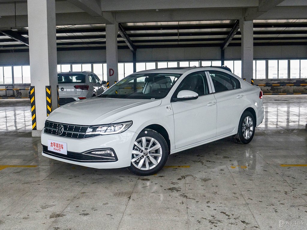 宝来1.2t自动舒适型,宝来1.4t自动舒适型 延吉中诚大众宝来最高优惠39万元现车充足