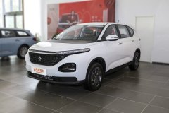 五菱汽車山東申科銷售中心?寶駿RM-5最新報價?誠邀體驗