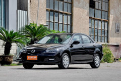 2012款 2.0L 手動型?馬自達(dá)6空間怎么樣?馬自達(dá)6購車手冊