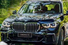 全新BMW X5杭州小區(qū)探尋內(nèi)心之勢