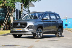10萬元左右買什么車好 2020款 寶駿530同5座 北京X5 哪個更值得買