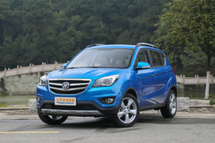 2017款 1.6L?長(zhǎng)安CS35?5座底盤扎實(shí)嗎?長(zhǎng)安CS35購(gòu)車手冊(cè)