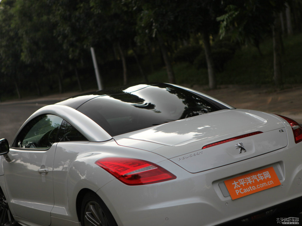 2011款自动版标致rcz4座空间宽敞吗标致rcz购车手册