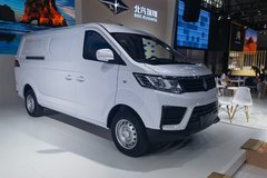 2022重慶車(chē)展：北汽瑞翔博騰V2 EV亮相