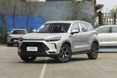 北京X7哪款車更好 5座 北京X7與自動版 北京X7對比哪個更值得買