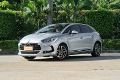 2012款 DS 5(進(jìn)口)外部配置如何?DS 5(進(jìn)口)購車手冊(cè)