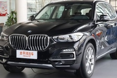 寶馬X5的xDrive28i有carplay嗎