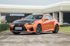 雷克萨斯RC F 2015款 5.0L 驭峰版空间大吗 雷克萨斯RC F购车手册