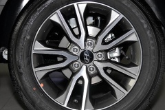 IX25汽车轮圈材质是什么
