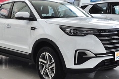 長安cx20汽車剎車燈型號是什么