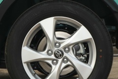 丰田rv4汽车轮胎型号是什么