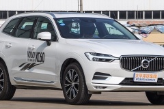 沃爾沃xc60定速巡航開(kāi)關(guān)在哪