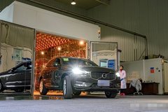 XC60让豪华升维，沃尔沃安全性更进一步