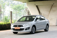 長(zhǎng)城C50?2013款 5座外部配置怎么樣?長(zhǎng)城C50購(gòu)車(chē)手冊(cè)