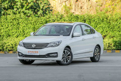 2012款 2.0L?東風風神A60?自動版?5座空間大嗎?東風風神A60購車手冊