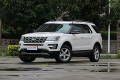 探險者(進口)?2017款 3.5T EcoBoost 鉑金版內飾怎么樣?探險者(進口)購車手冊