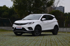 2016款 1.5L 手動(dòng)旗艦型?東南DX3內(nèi)部配置怎么樣?東南DX3購(gòu)車手冊(cè)