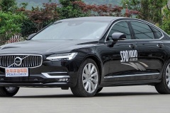 s90 carplay可以無線連接嗎