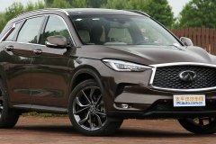 英菲尼迪qx60定速巡航开关在哪