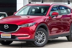 cx-5定速巡航开关在哪