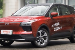 納智捷u5汽車大燈型號是什么