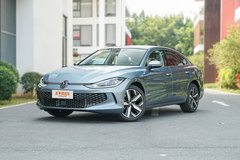 廣州申眾汽車?凌渡最多讓2.5萬元?現(xiàn)車充足