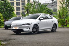 三廂車哪款車更好 5座 秦PLUS與秦新能源 2019款 買哪個好