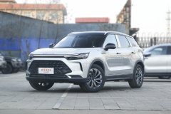 17萬元左右買哪個車好 北京X7 自動版與2021款 領克01對比哪個性價比高