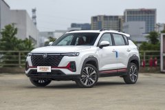 小型SUV哪款車更好 2022款 長安CS35PLUS和思皓X4 2021款對比哪個好