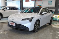 三廂車哪款車更好 純電 AION S同風(fēng)行S50EV 自動(dòng)版相比誰(shuí)更好