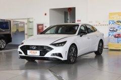2015款 九 1.6TGDi GS 時尚型?索納塔外部配置高嗎?索納塔購車手冊