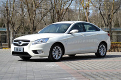 1.5L?紳寶D50車身特點是什么?紳寶D50購車手冊