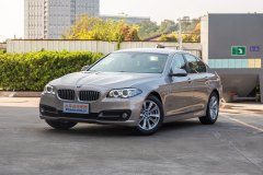 2013款 535i xDrive豪华型 宝马5系(进口)油耗高吗 宝马5系(进口)购车手册