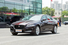 2018款 XFL 2.0T 200PS 精英版?捷豹XFL內(nèi)飾怎么樣?捷豹XFL購(gòu)車手冊(cè)