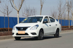 2011款 1.5L CVT 尊貴型?陽(yáng)光細(xì)節(jié)如何呢?陽(yáng)光購(gòu)車手冊(cè)