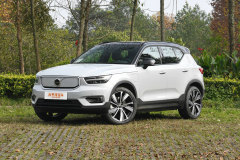 沃尔沃XC40新能源 2021款 P8 纯电 四驱智雅运动版动力好吗 沃尔沃XC40新能源购车手册