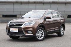 2016款 1.5T 手動領先型?北汽幻速S6細節如何呢?北汽幻速S6購車手冊