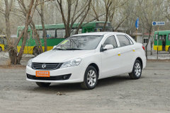 2011款 東風風神S30?5座設計亮點有哪些?東風風神S30購車手冊