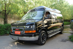 SAVANA?2016款 5.3L 1500 四驅運動版內飾怎么樣?SAVANA購車手冊