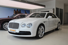 2013款 6.0T W12 MULLINER?飛馳內(nèi)飾怎么樣?飛馳購車手冊(cè)